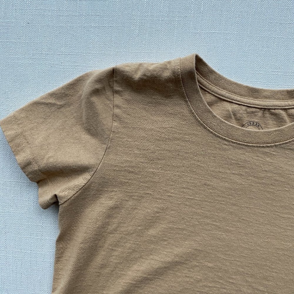 urban outfitters 100% cotton beige crop top shirt